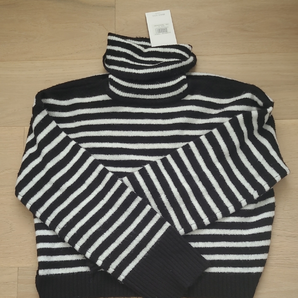 New Brave Soul London Black and White Striped Turtleneck Sweater. Size S